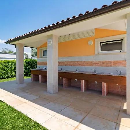 Exquisite Mobile In With Garden